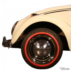 Red wall ring (small) 16 inch