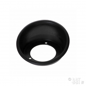 Filler neck hose holder