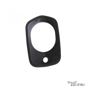 Rear cargo door handle seal